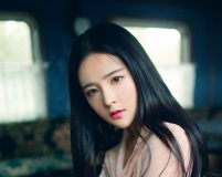 �弃���˵���Ů