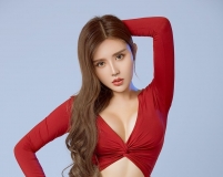 �Ը�Ů��׿�I���tɫ���b