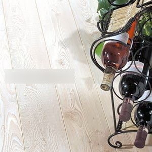 ���b�е����N��(sh��)�õذ������