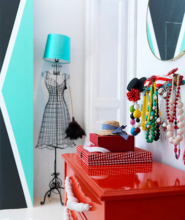 黑色搭配 唱響精美小戶型設(shè)計 黑色搭配 唱響精美小戶型設(shè)計