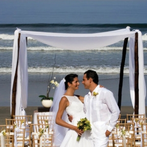 10��(g��)��Y�׳��e(cu��)�h(hu��n)��(ji��)����(d��ng)�ćD