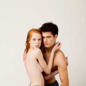 ��ͬ�������˵���Ů�^