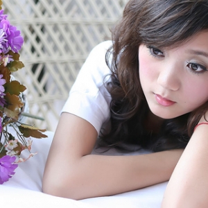 ���ð��۾� ����������ۊy