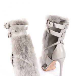 ��HOT�ﶬ���л�Ь �r�ֱM�@