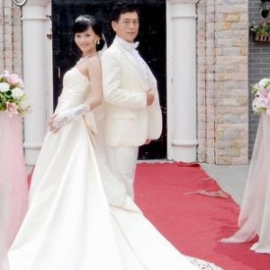 2012�(j��ng)��ĕr�л�Y��ɫ����