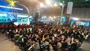 2014�x����(gu��)�H��Ӹ�(j��ng)����ِ(IET)�A�M��Ļ