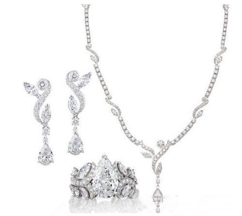 DE BEERS���Ƞ�˹�@ʯ�錚 Adonis Rose ϵ��