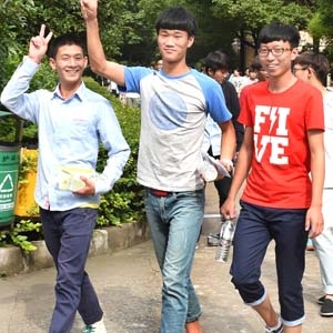 2015��߿��M(j��n)�Еr(sh��)����6300�������������M(j��n)����(ch��ng)