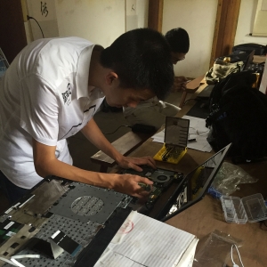 E·֮�� һ·ǰ��