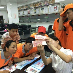 �����y�и���֧�зe�O�_չ�����������(d��ng)