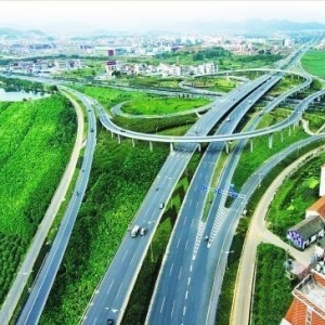 �����׃���x����ͨ��ϡ���܇����