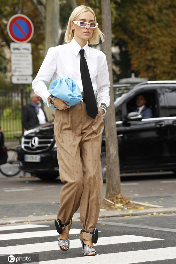 �DƬ��Դ���|��IC