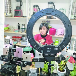 �������죺���W(w��ng)�tֱ����һ�塱�ġ�������(j��ng)��