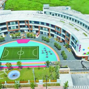 ���ľ��� ���Կ��y ��Ͷ���F�������{�R܇�����쾫ƷУ�@����