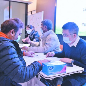 ���x��ӡ�ȼ�����70���˅��� �̳Ǽ��F(tu��n)�_(k��i)չ���I(l��ng)�·���(w��)�ա����(d��ng)