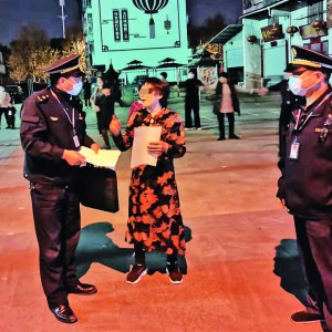 ������  �� ����n ȫ������Ⱦ������γ��m(x��)�M����