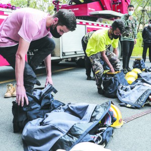 16�����H����־Ը�߅��c������