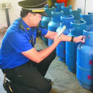 �శ�(zh��n)ȼ�⽛�I��ʹ�È������ܡ��C���w�z��