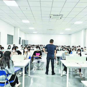 138�����όW��ͨ�^�p�x�����x ���Юa(ch��n)���ںϹ�����Ӗ����ӭ�������㡱