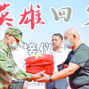 �L�����l(xi��ng)78�d Ӣ�ҽ񳯚w��