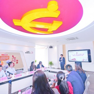 ��������(chu��ng)(li��n)�ˡ��x�W��ʼ�l(f��)վԒ����