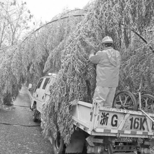 ����·�l(w��i)ʿ�����U����ͨ