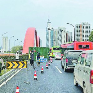 �e�����?q��)�ʩϵ�y(t��ng)�ԾS��