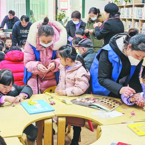 �x���\����^(q��)�_չ �H���x�������