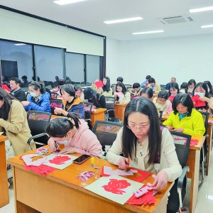 �������ջݡ����W(xu��)�á���s����