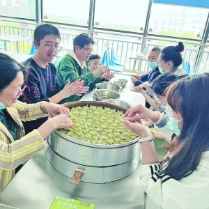 ������ζ ��@�h��